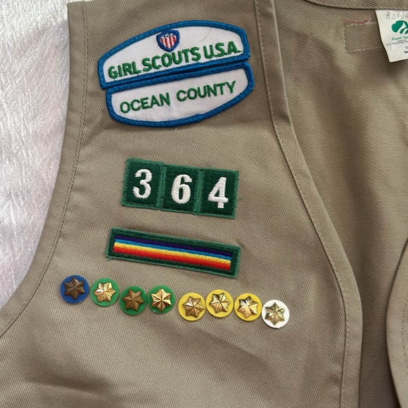 UNIQUE PIECE Vest women size medium patches - Picture 6 of 8